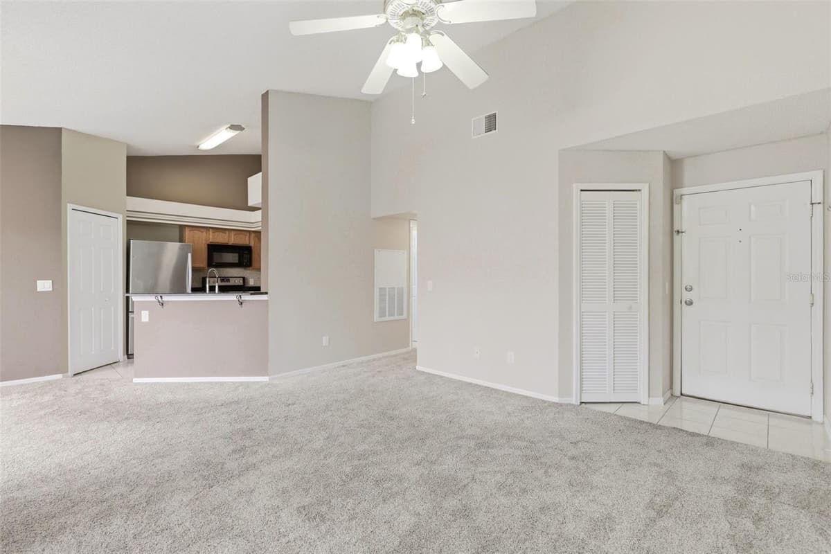 4696 SUSSEX TERRACE — photo 9 of 38