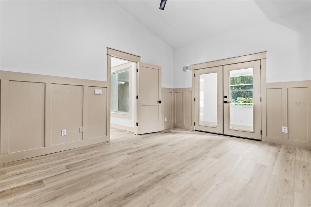 132 GILLIAN DRIVE — photo 16 of 71