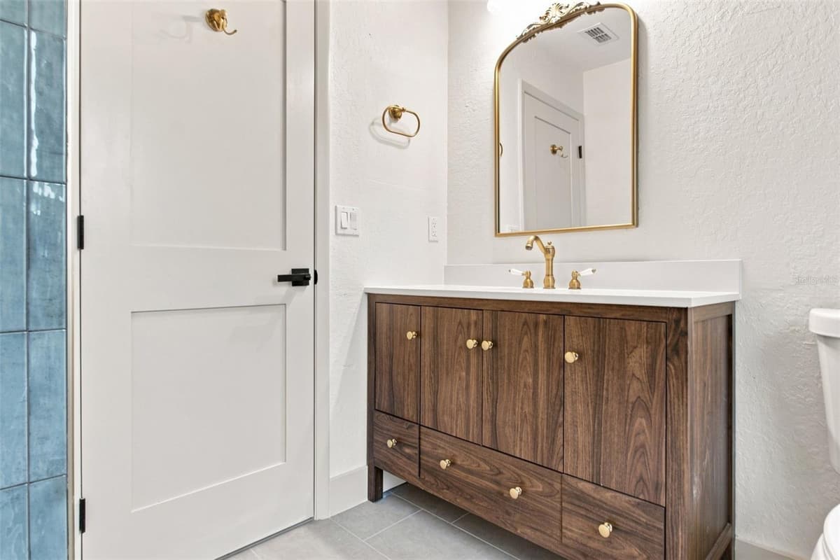132 GILLIAN DRIVE — photo 46 of 71