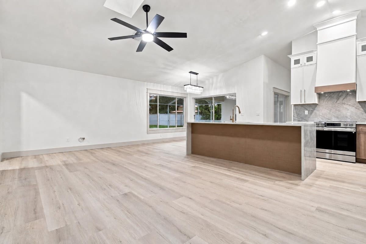132 GILLIAN DRIVE — photo 42 of 71