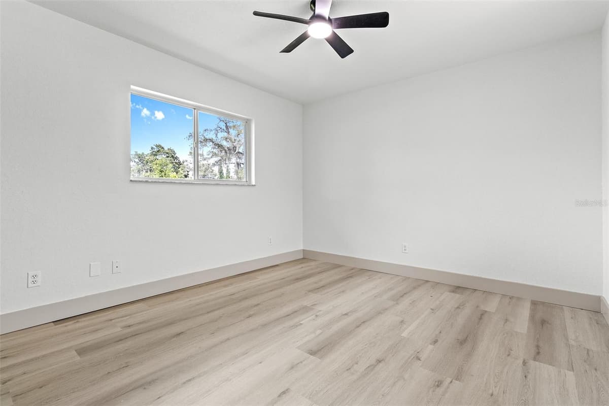 132 GILLIAN DRIVE — photo 54 of 71