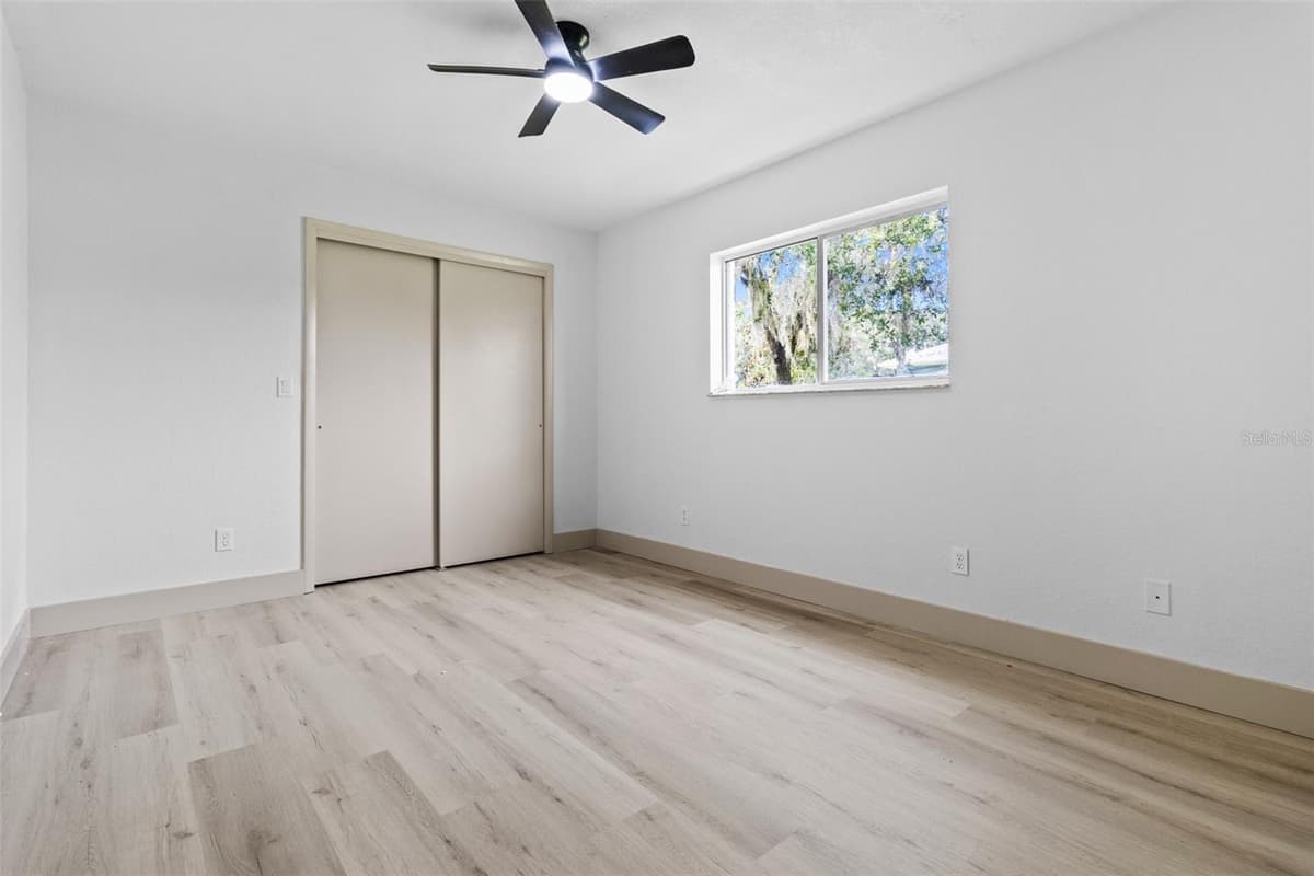132 GILLIAN DRIVE — photo 44 of 71