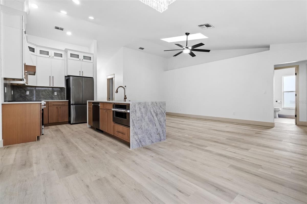 132 GILLIAN DRIVE — photo 41 of 71
