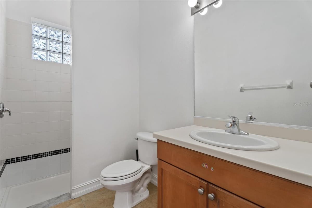 7595 TRILLIUM BOULEVARD — photo 30 of 43