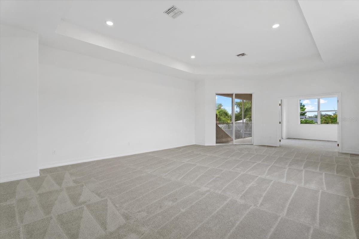 7595 TRILLIUM BOULEVARD — photo 31 of 43
