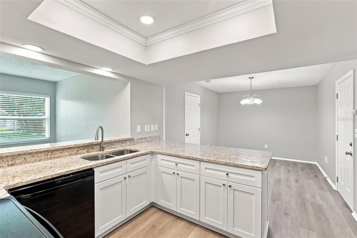 1594 BEACON DRIVE — photo 13 of 31