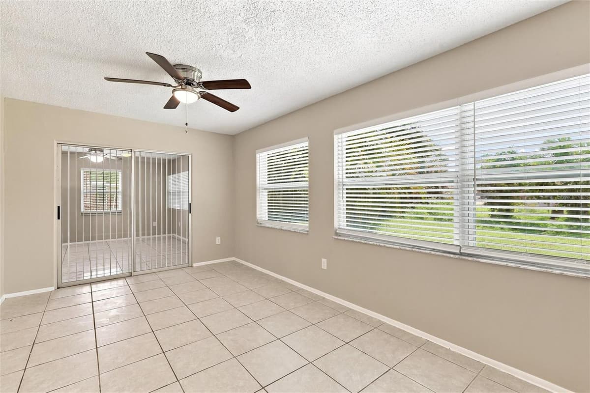 1594 BEACON DRIVE — photo 17 of 31