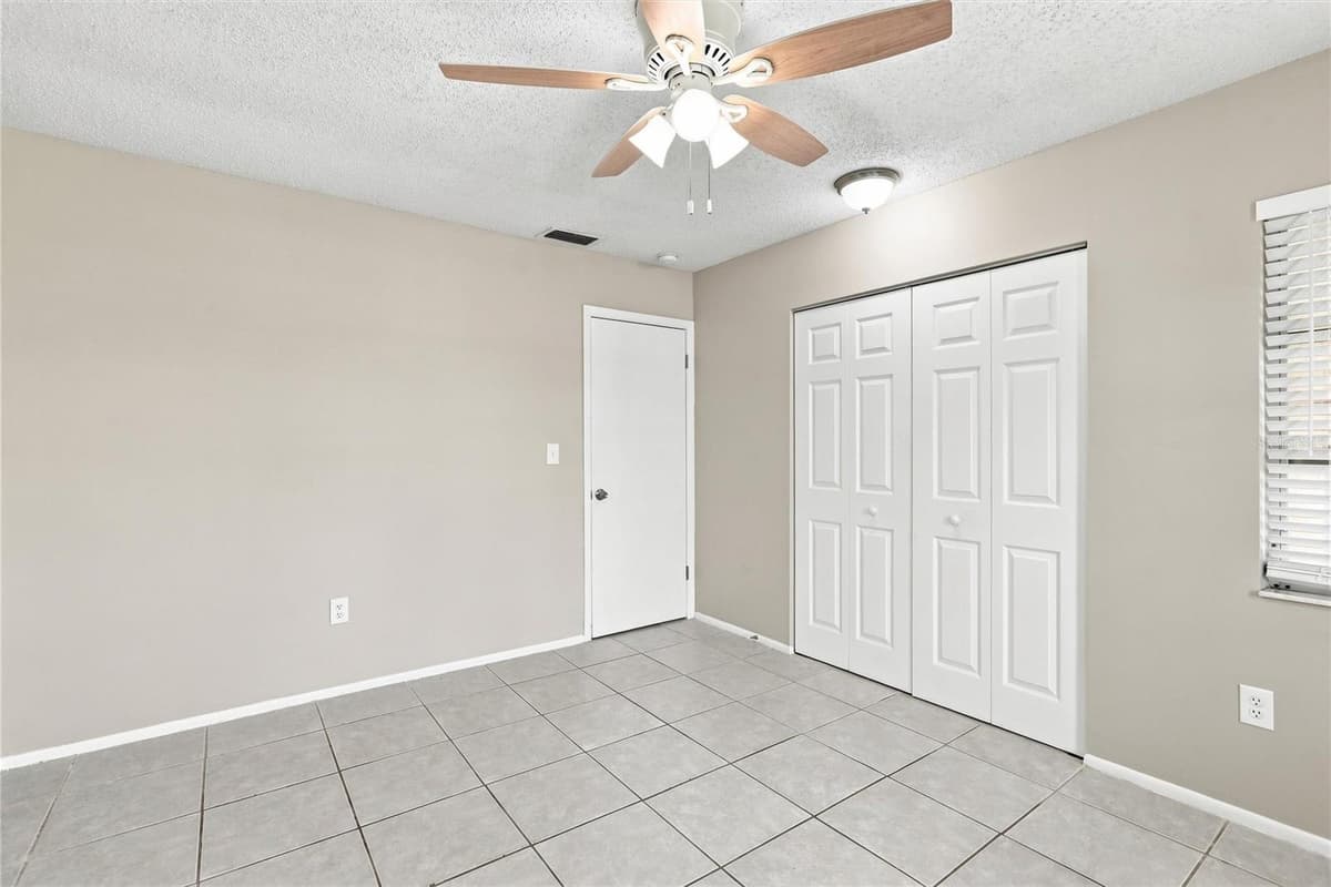 1594 BEACON DRIVE — photo 26 of 31