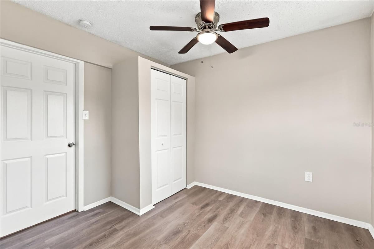 1594 BEACON DRIVE — photo 15 of 31