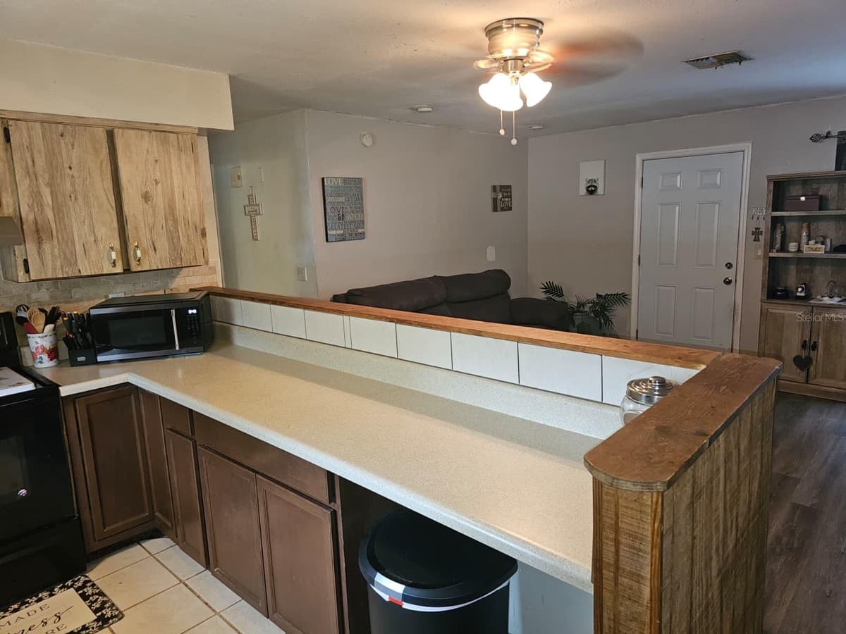 5203 114TH STREET — photo 8 of 38