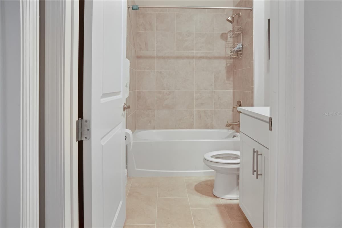 23278 SCAGLIONE DRIVE — photo 27 of 42