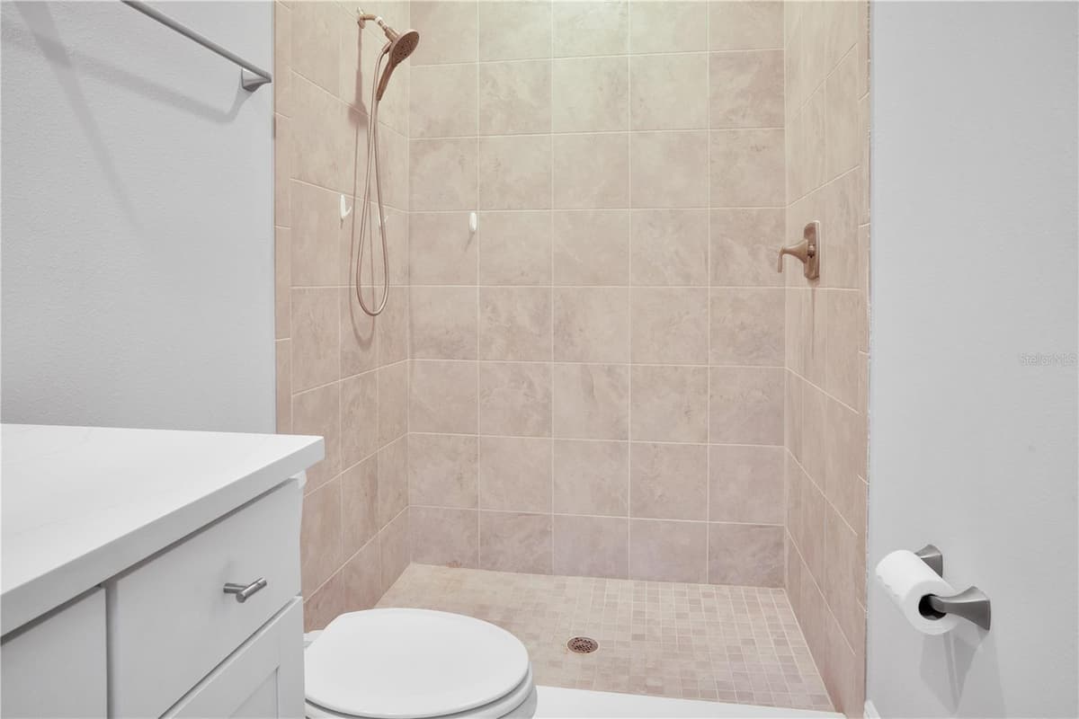23278 SCAGLIONE DRIVE — photo 30 of 42