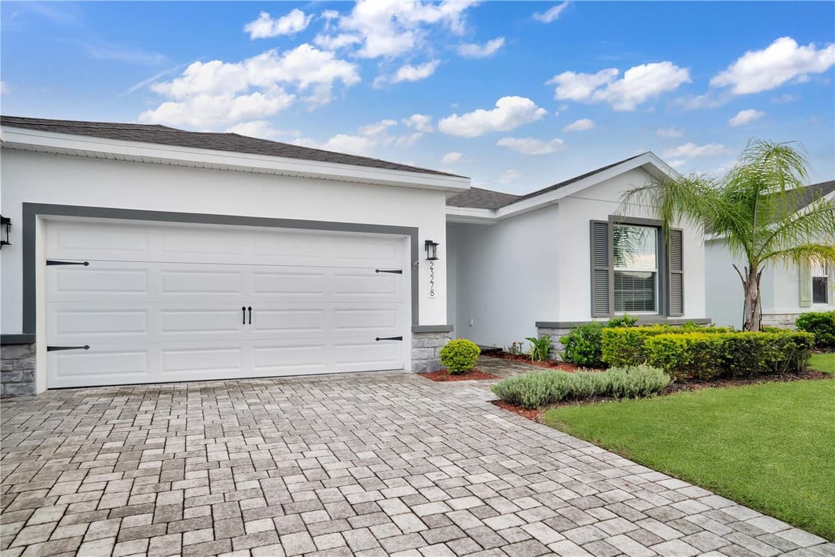 23278 SCAGLIONE DRIVE — photo 4 of 42