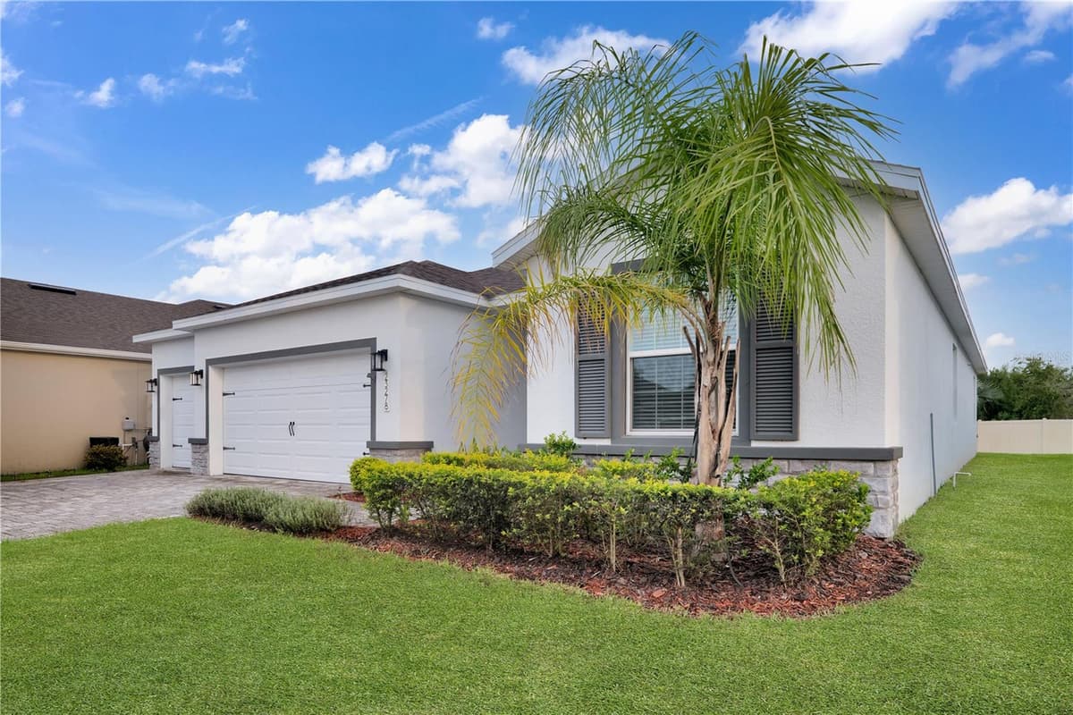 23278 SCAGLIONE DRIVE — photo 3 of 42