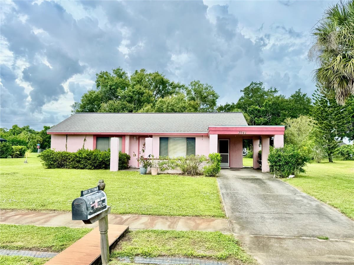 3941 NEKOOSA STREET — photo 4 of 45