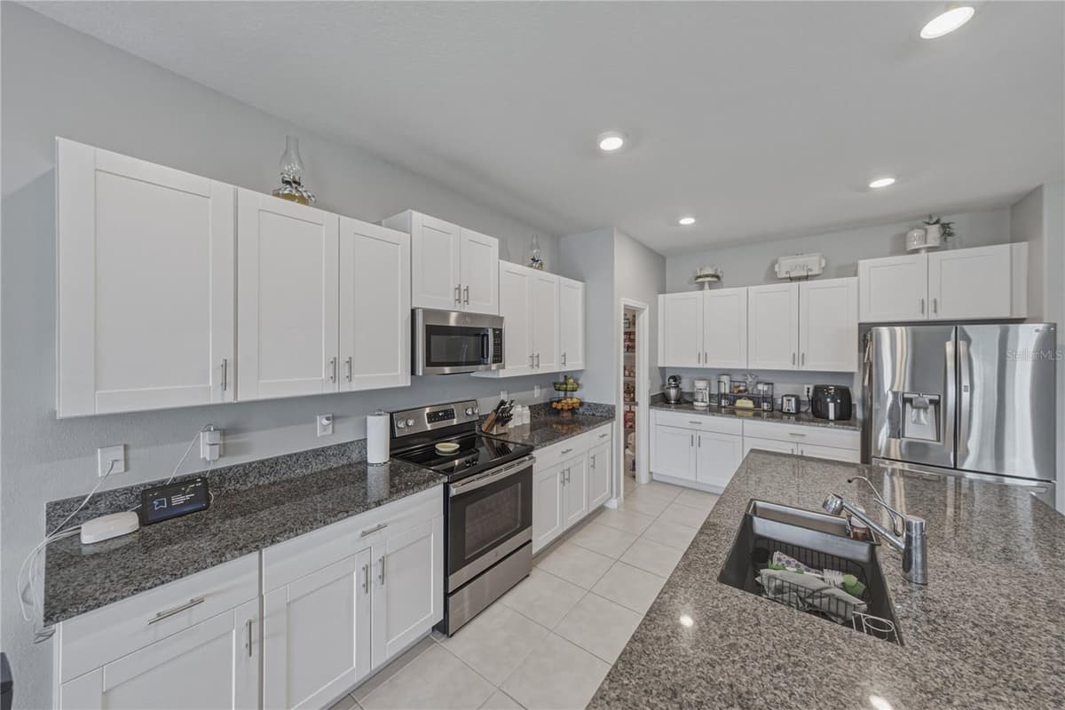 2922 FLYING BLACKBIRD ROAD — photo 27 of 61