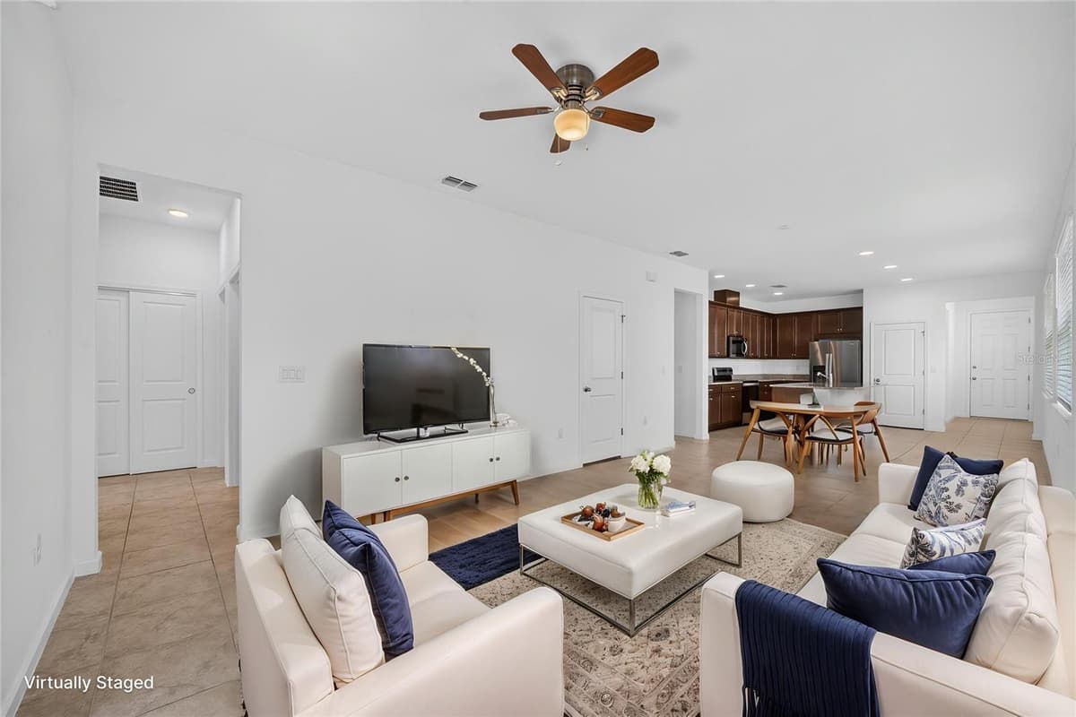 4406 DAVOS DR — photo 29 of 51