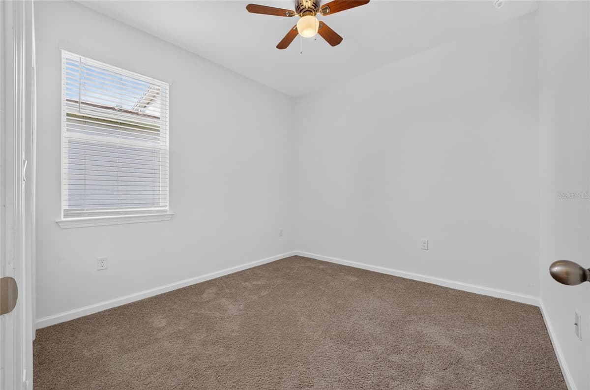 4406 DAVOS DR — photo 18 of 51
