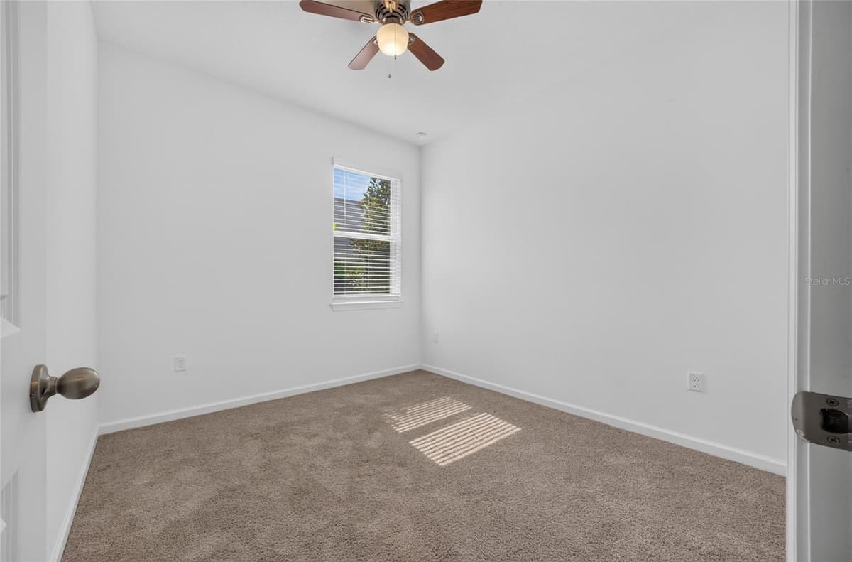 4406 DAVOS DR — photo 21 of 51