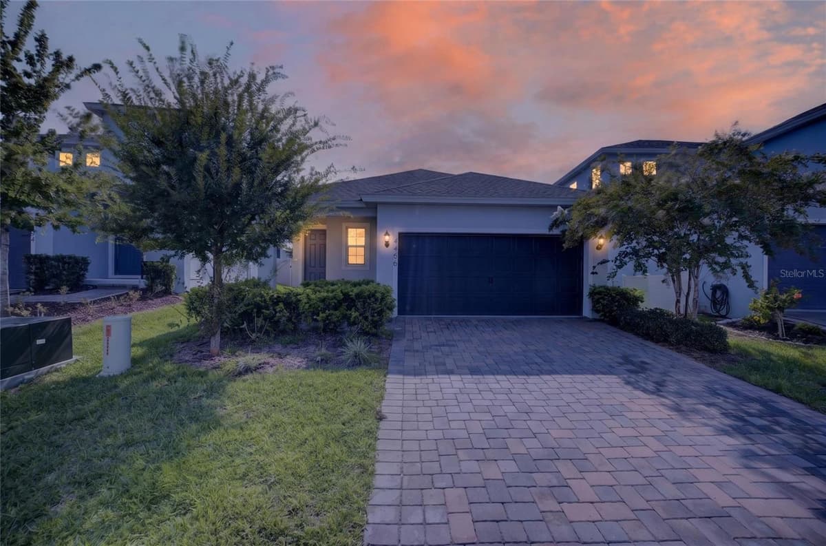 4406 DAVOS DR — photo 4 of 51