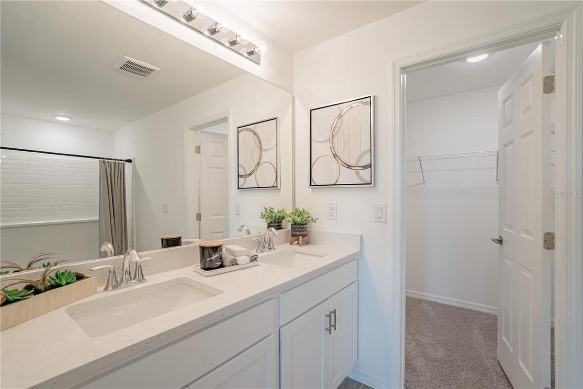 21035 NOWELL AVENUE — photo 6 of 9