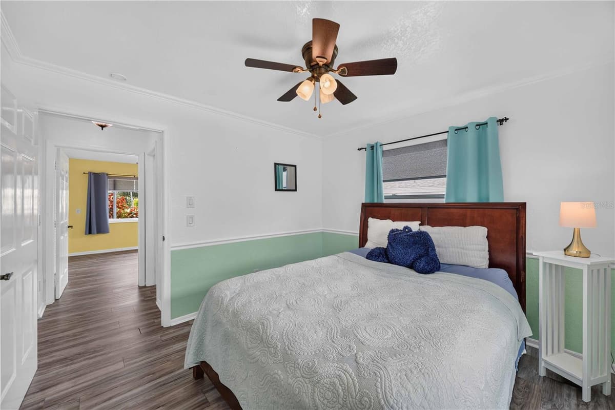 310 STRASBURG DRIVE — photo 17 of 41