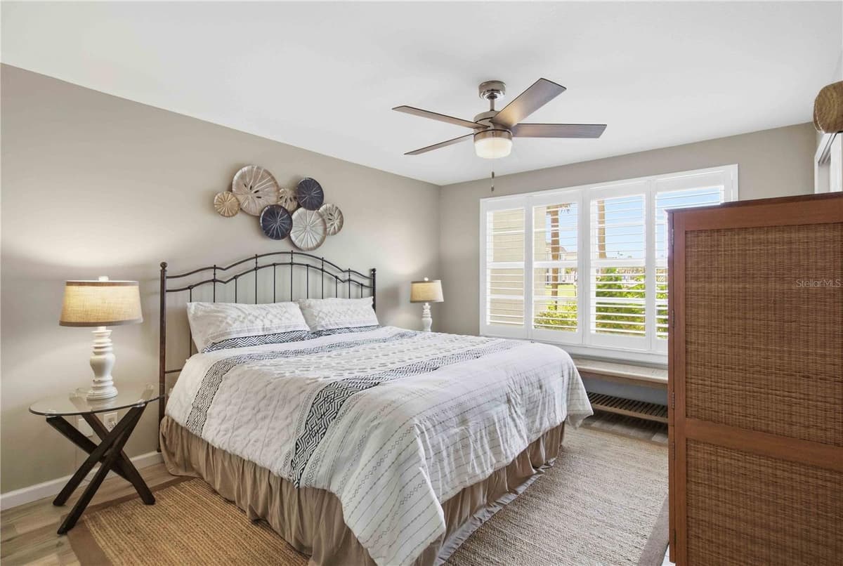 4340 FALMOUTH DRIVE — photo 13 of 36