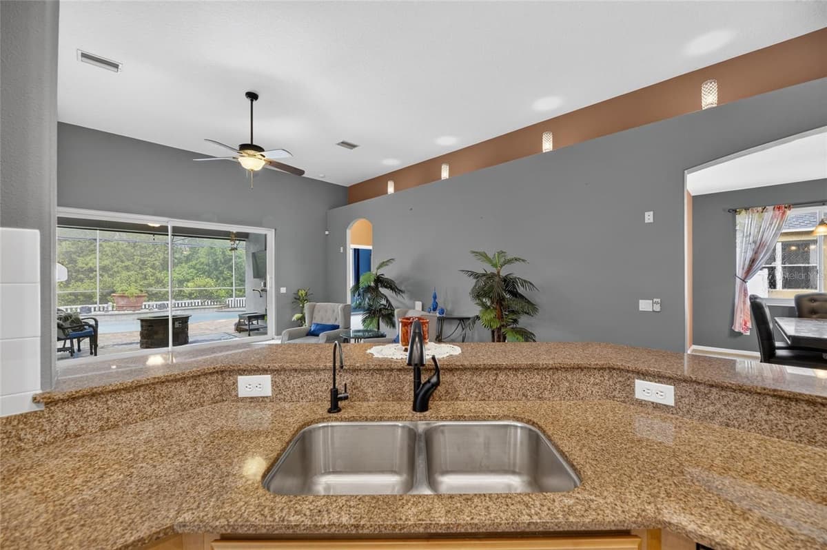 13311 GRAHAM YARDEN DRIVE — photo 18 of 98