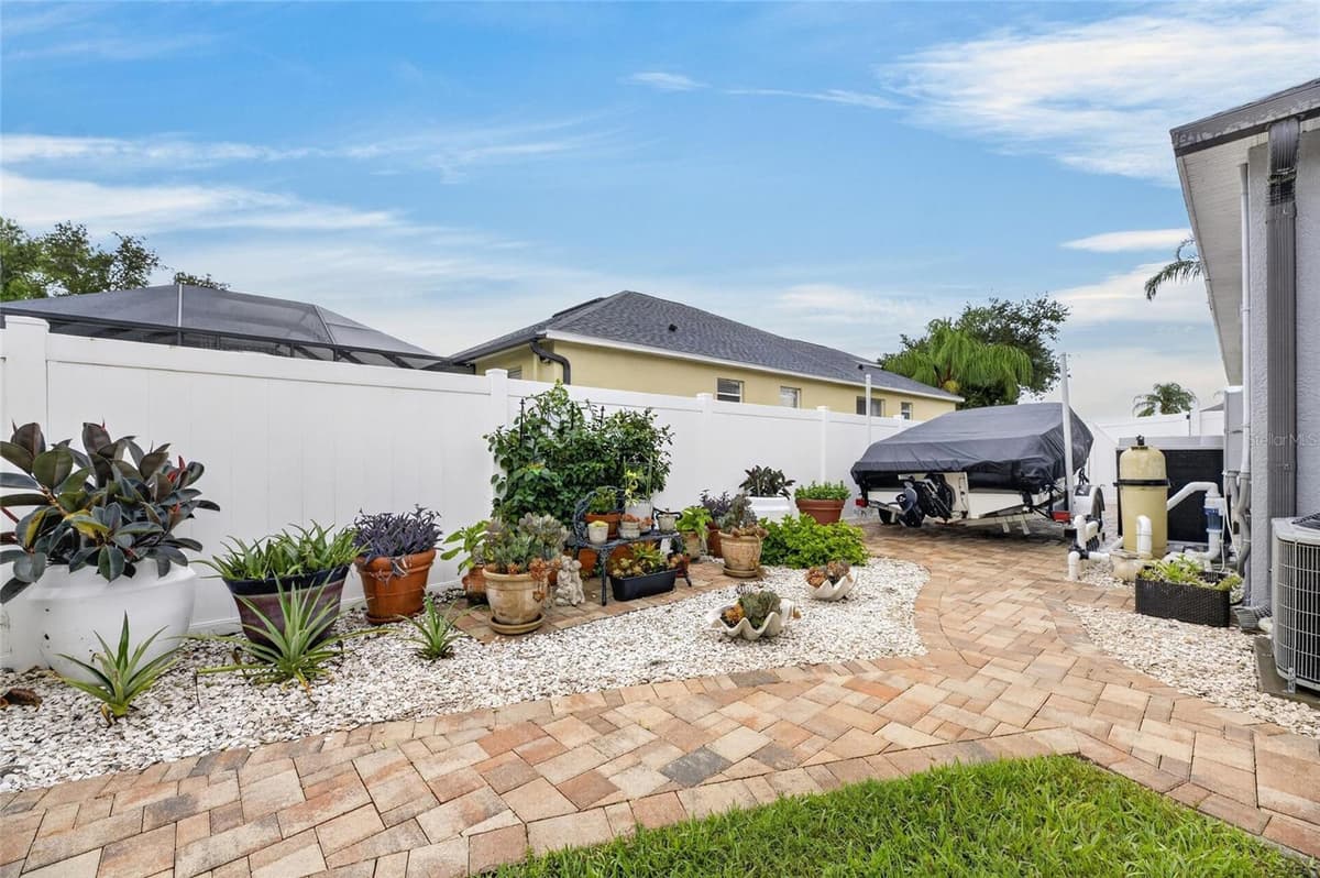 13311 GRAHAM YARDEN DRIVE — photo 52 of 98