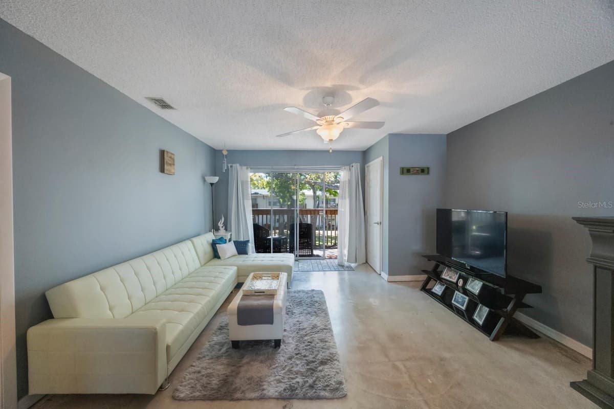 7700 92ND STREET — photo 15 of 26