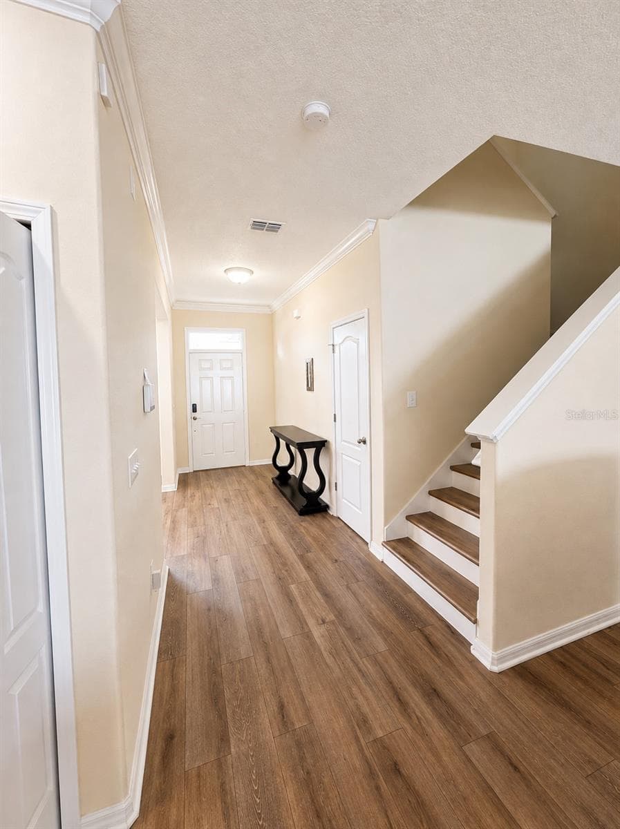 10908 WHITTNEY CHASE DRIVE — photo 7 of 39