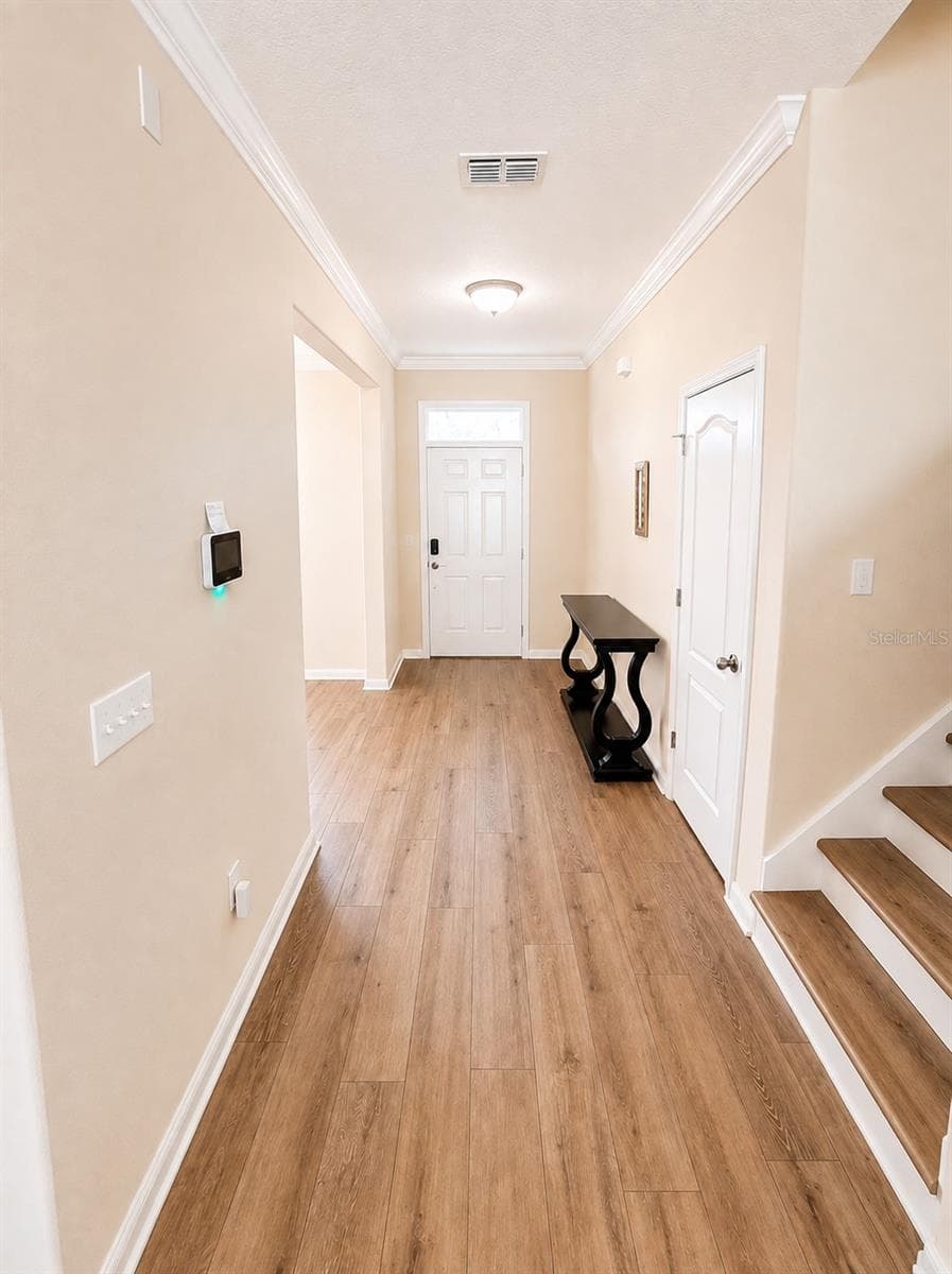 10908 WHITTNEY CHASE DRIVE — photo 6 of 39