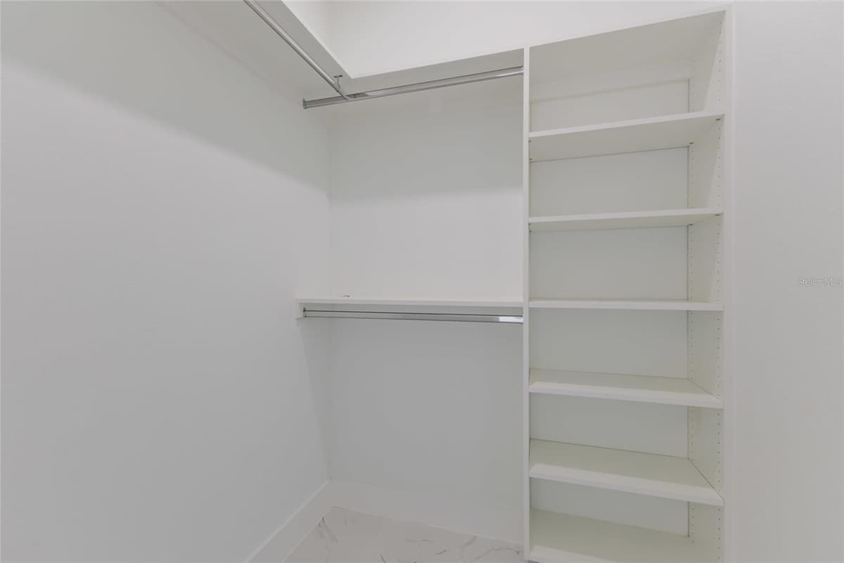 1817 KISMET PARKWAY — photo 34 of 56