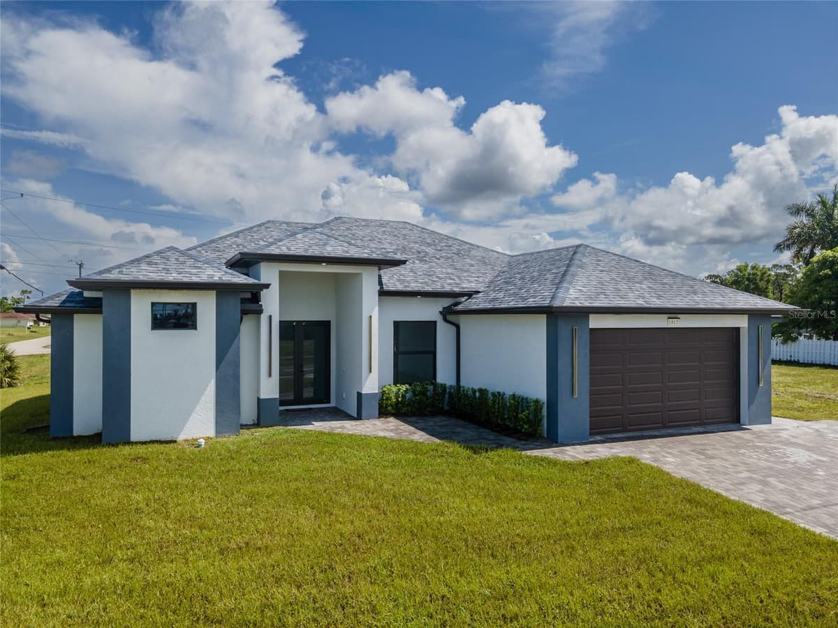 1817 KISMET PARKWAY — photo 1 of 56