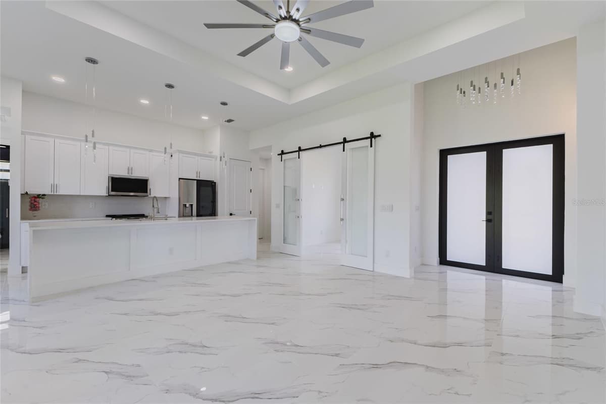 1817 KISMET PARKWAY — photo 6 of 56