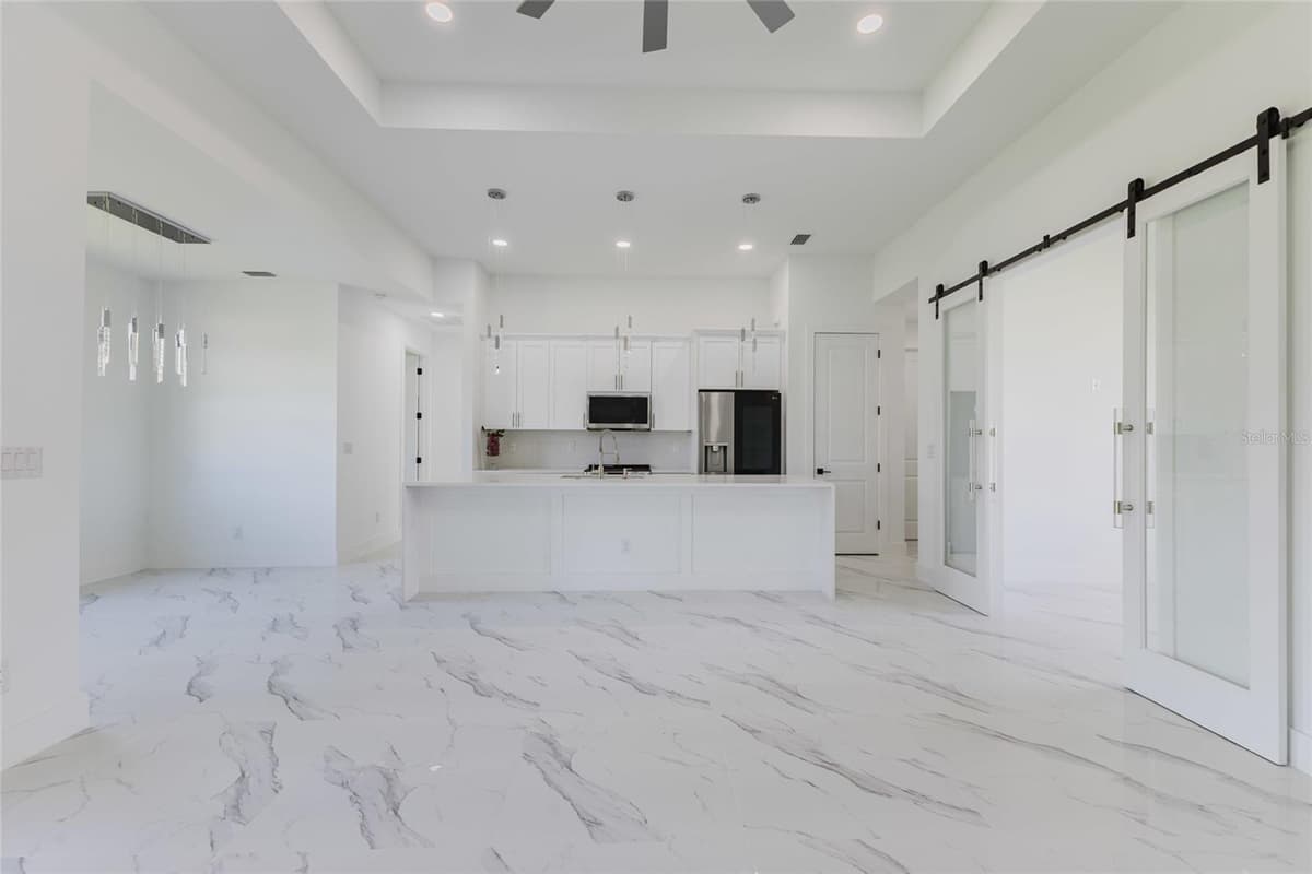 1817 KISMET PARKWAY — photo 5 of 56