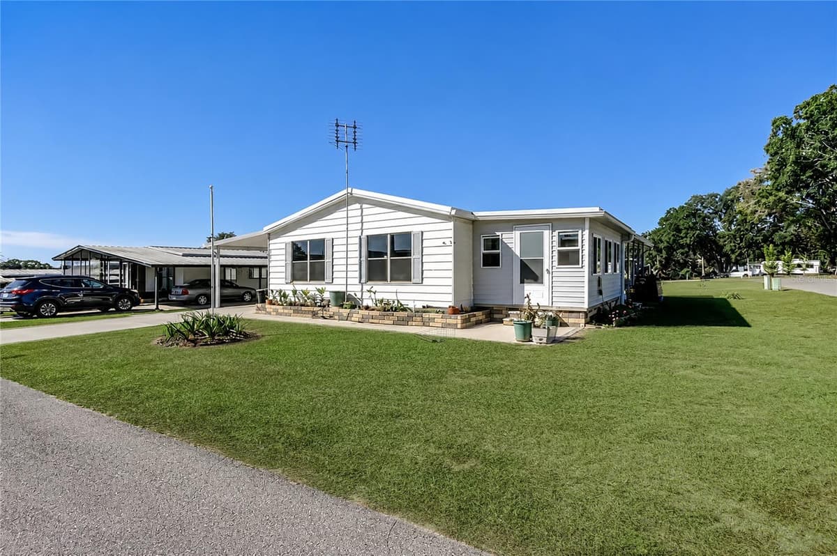 10151 HAMP DRIVE — photo 1 of 57