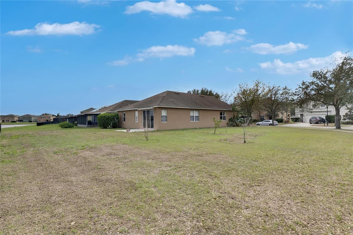 10328 CELTIC ASH DRIVE — photo 35 of 41