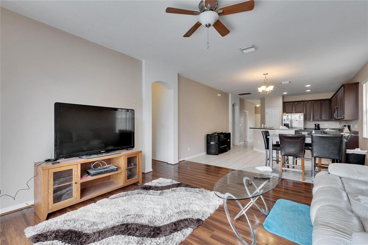 10328 CELTIC ASH DRIVE — photo 17 of 41