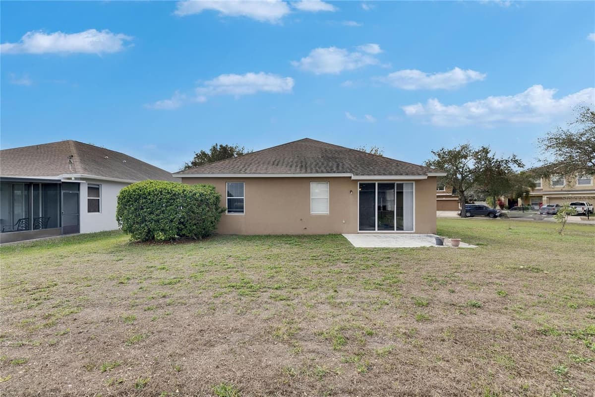10328 CELTIC ASH DRIVE — photo 33 of 41
