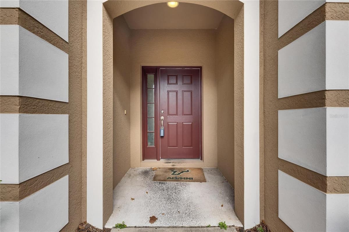 10328 CELTIC ASH DRIVE — photo 4 of 41