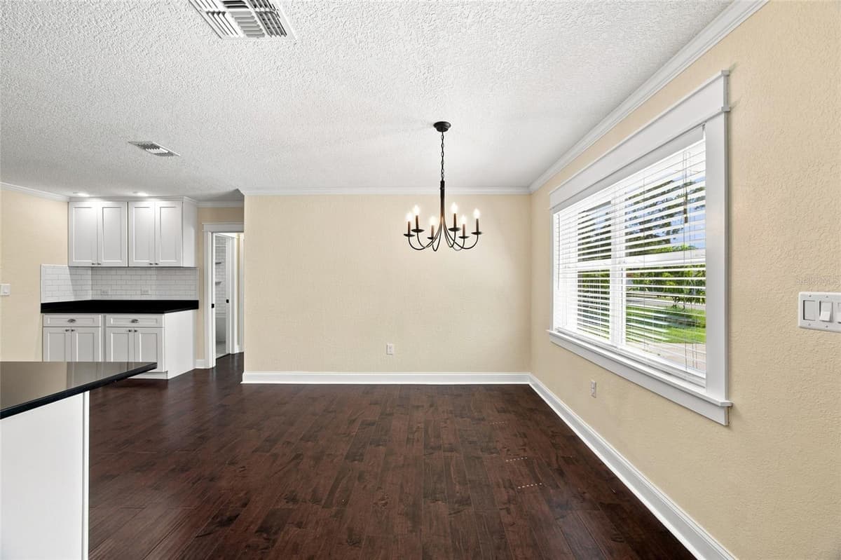 8327 JENNIFER LANE — photo 12 of 56