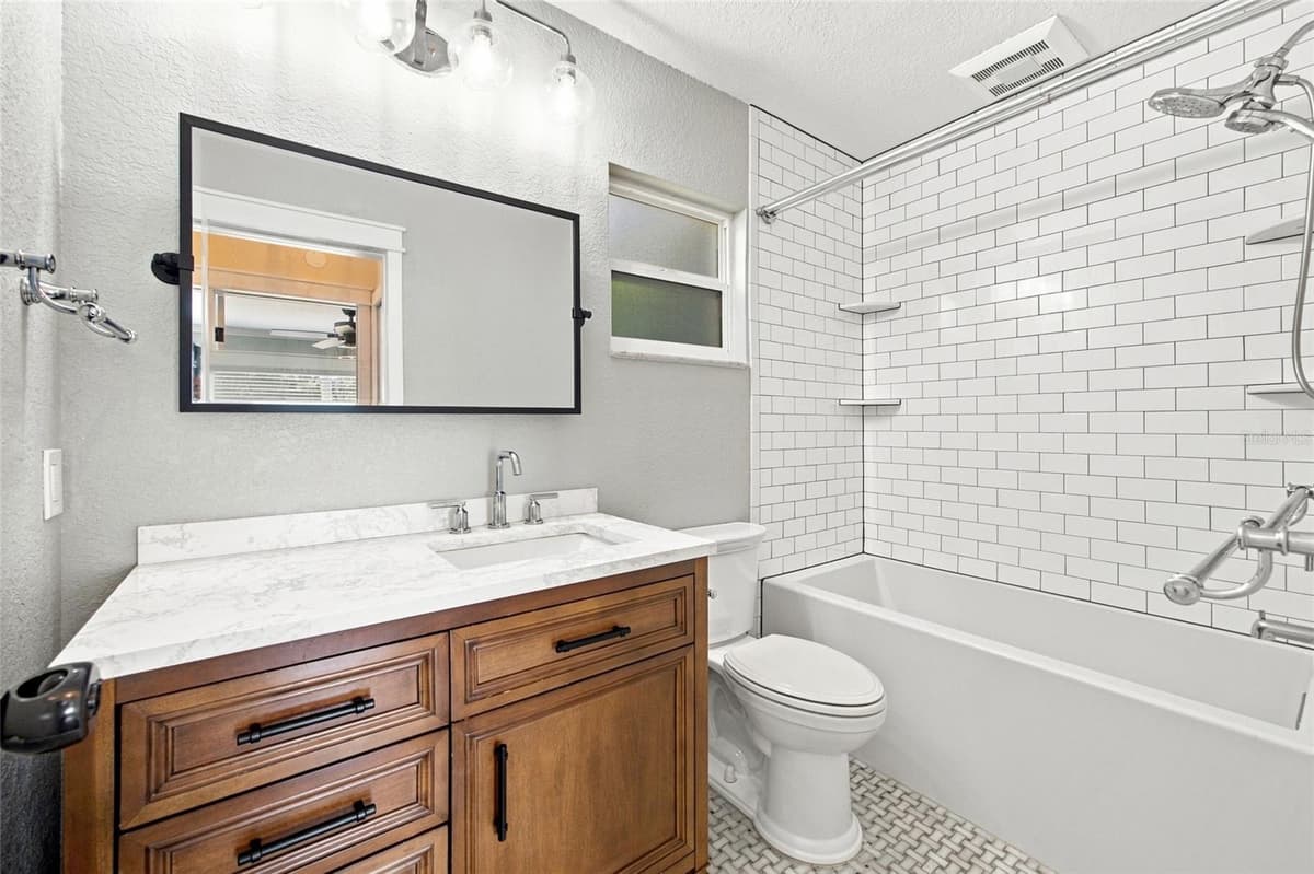 8327 JENNIFER LANE — photo 34 of 56