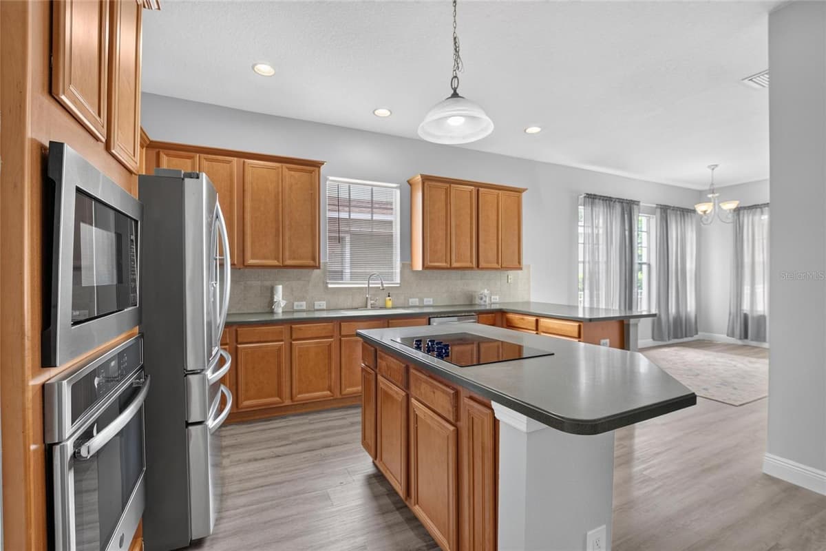 5246 BRIGHTON SHORE DRIVE — photo 15 of 84