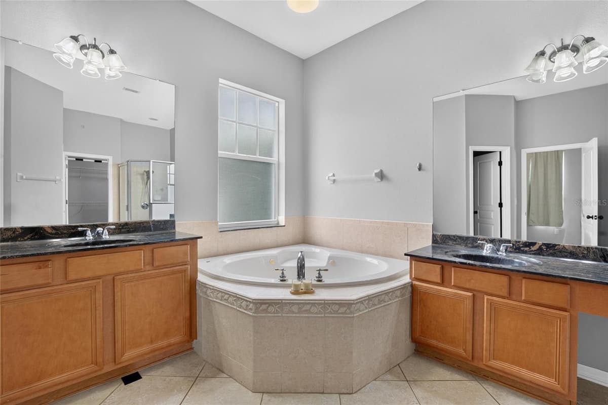 5246 BRIGHTON SHORE DRIVE — photo 31 of 84