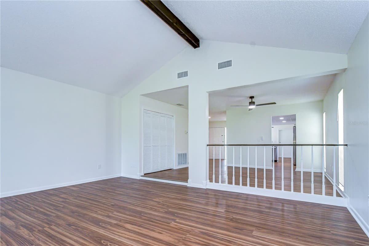16131 GARDENDALE DRIVE — photo 14 of 33