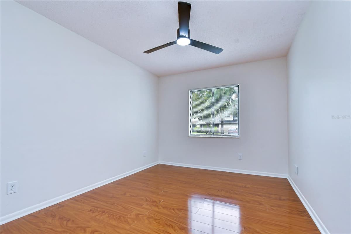 16131 GARDENDALE DRIVE — photo 31 of 33