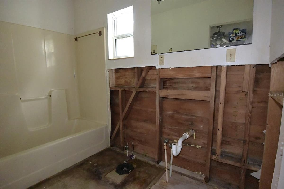 1422 HUMPHREY STREET — photo 21 of 23