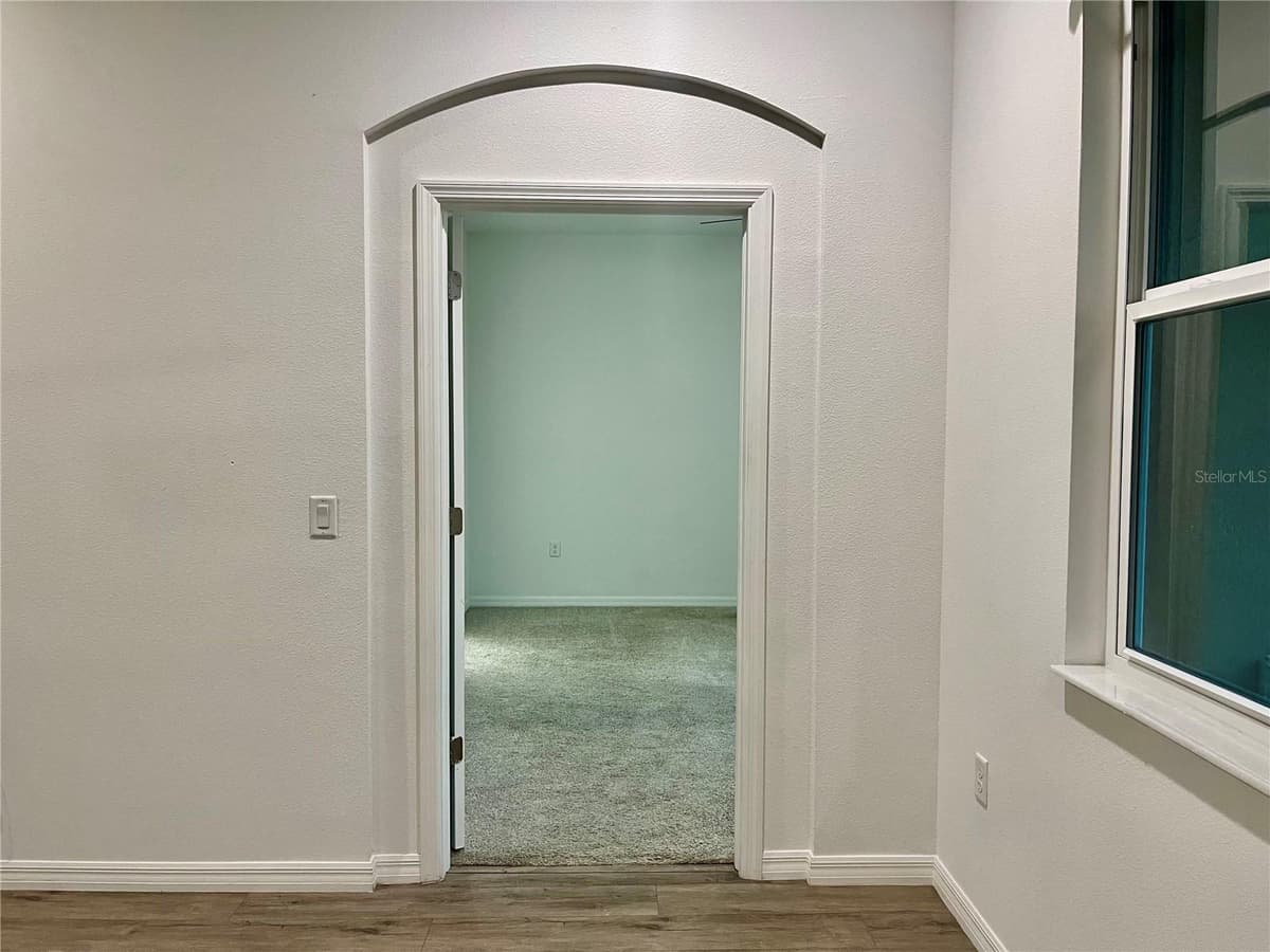 13554 MARILYN COURT — photo 18 of 50