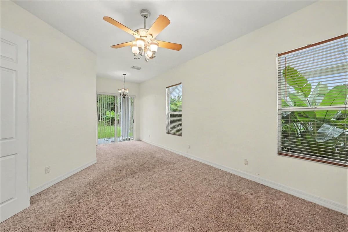 12516 LEATHERLEAF DRIVE — photo 15 of 31